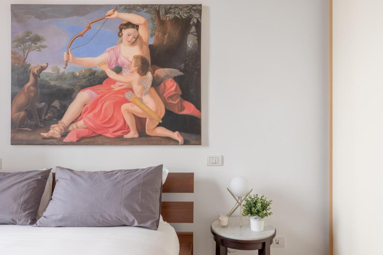 Iflat Navona White And Stylish *